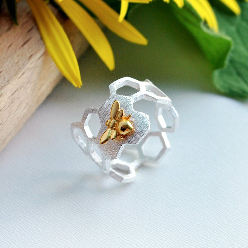 Honeycomb Shield - Adjustable Ring