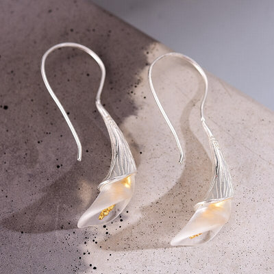 Calla Lily Blossom - Dangle Earrings