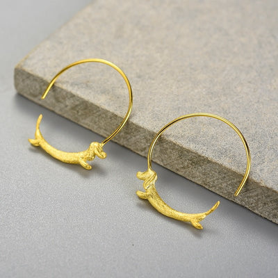 Tiny Runner – Dachshund Hoop Earrings