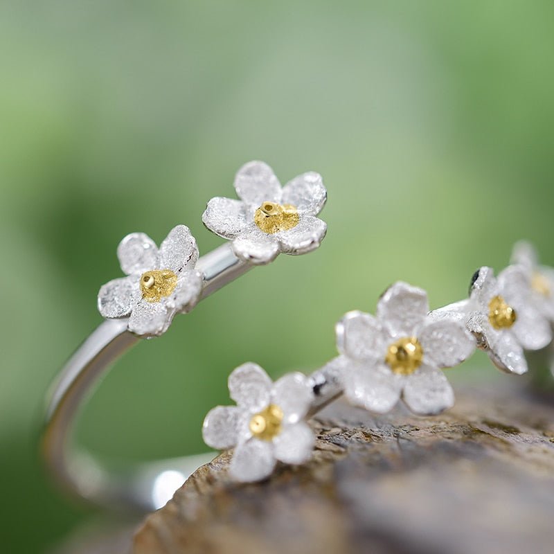 Petite Forget-Me-Not - Adjustable Ring