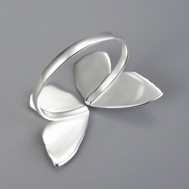 Graceful Wings - Adjustable Ring